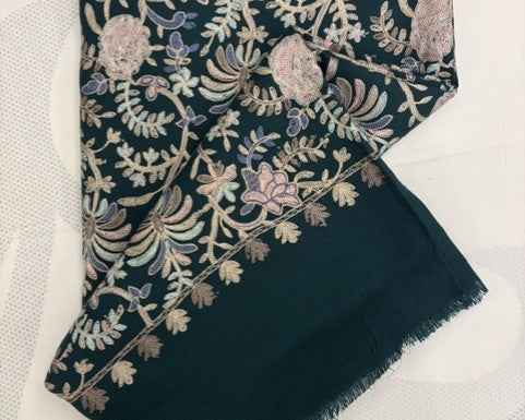 Woolen Pashmina Ar Embrodried Shawl. Lush Green